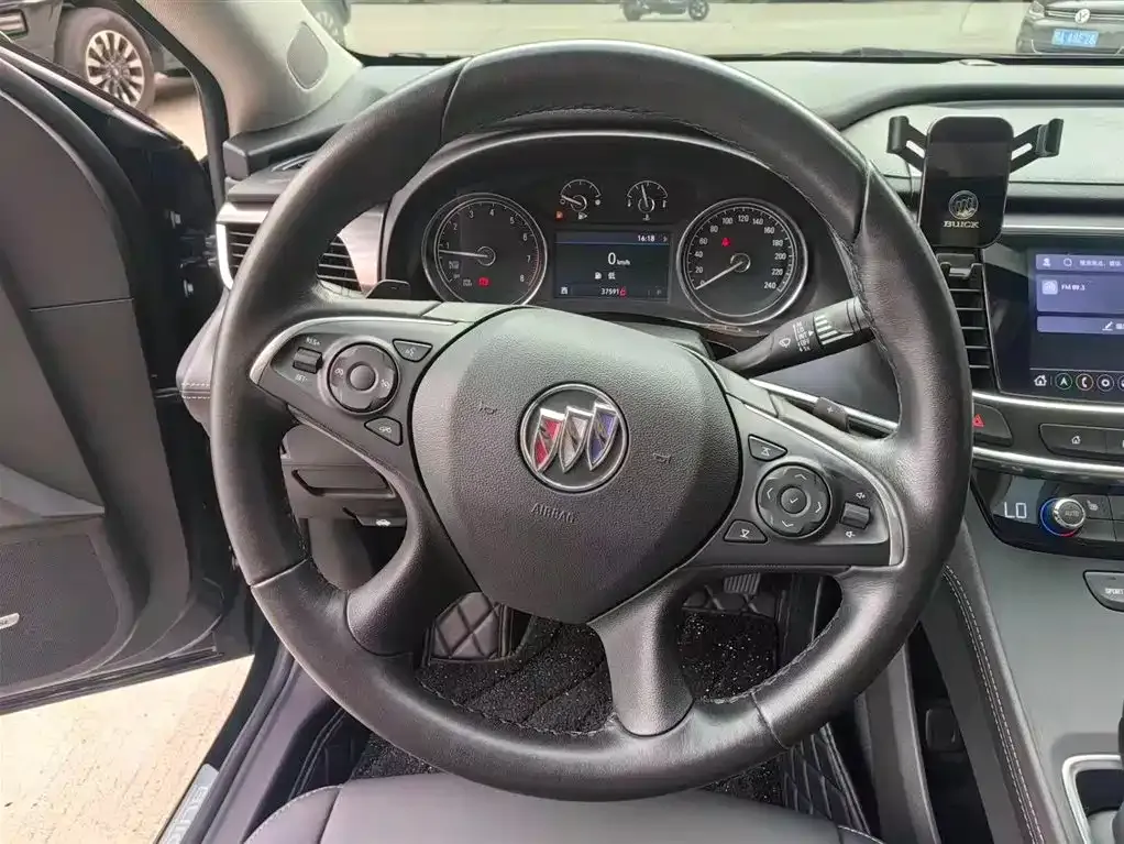 Buick LaCrosse 2023 из CN, фото 10