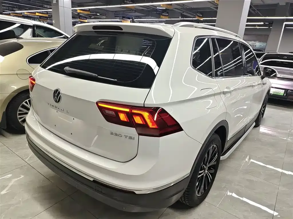 Volkswagen Tiguan L 2021 из CN, фото 7