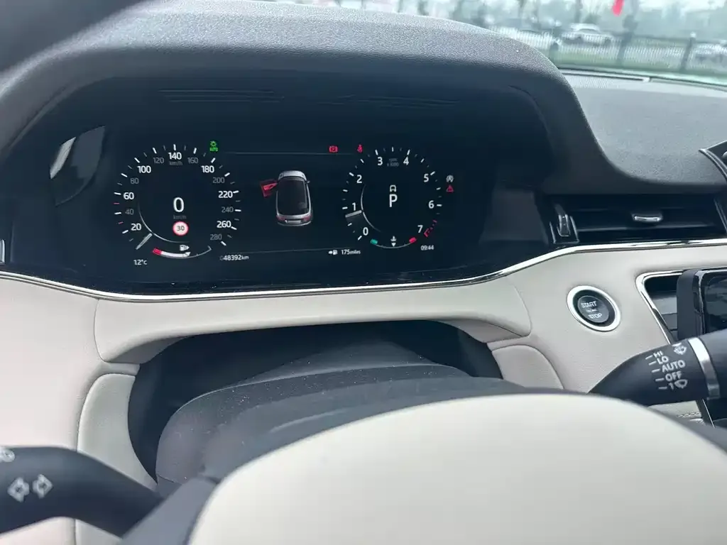 Land Rover Evoque 2021 из CN, фото 9