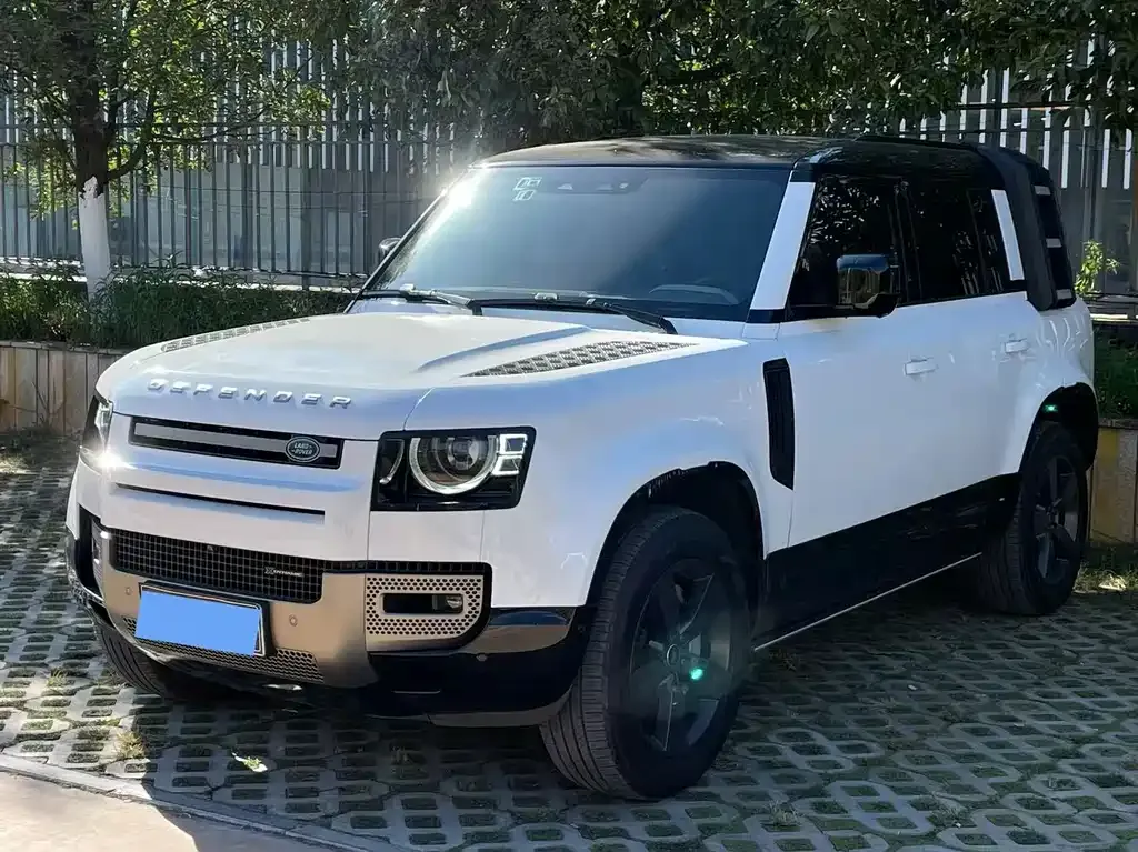 Land Rover Defender 2023 из CN, фото 1