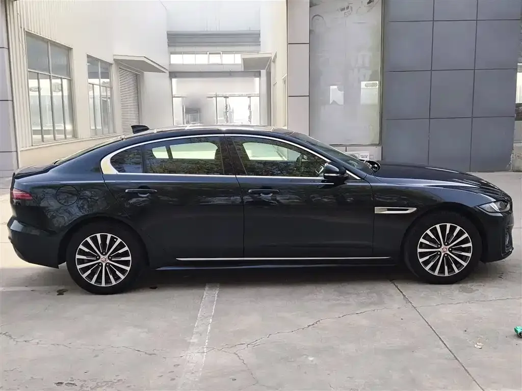 Jaguar XEL 2023 из CN, фото 4