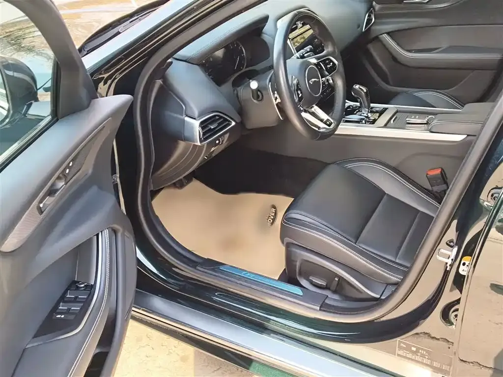 Jaguar XEL 2023 из CN, фото 9