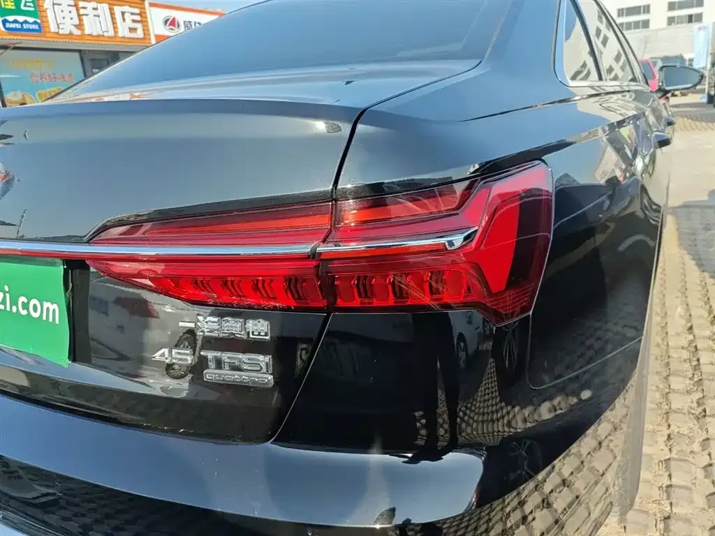 Audi A6L 2024 из CN, фото 8