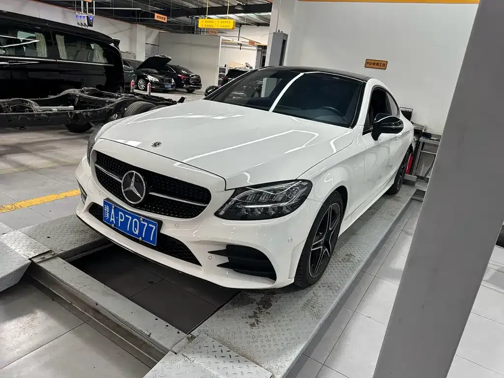 Mercedes-Benz C-Class (Import) 2023 из CN, фото 1