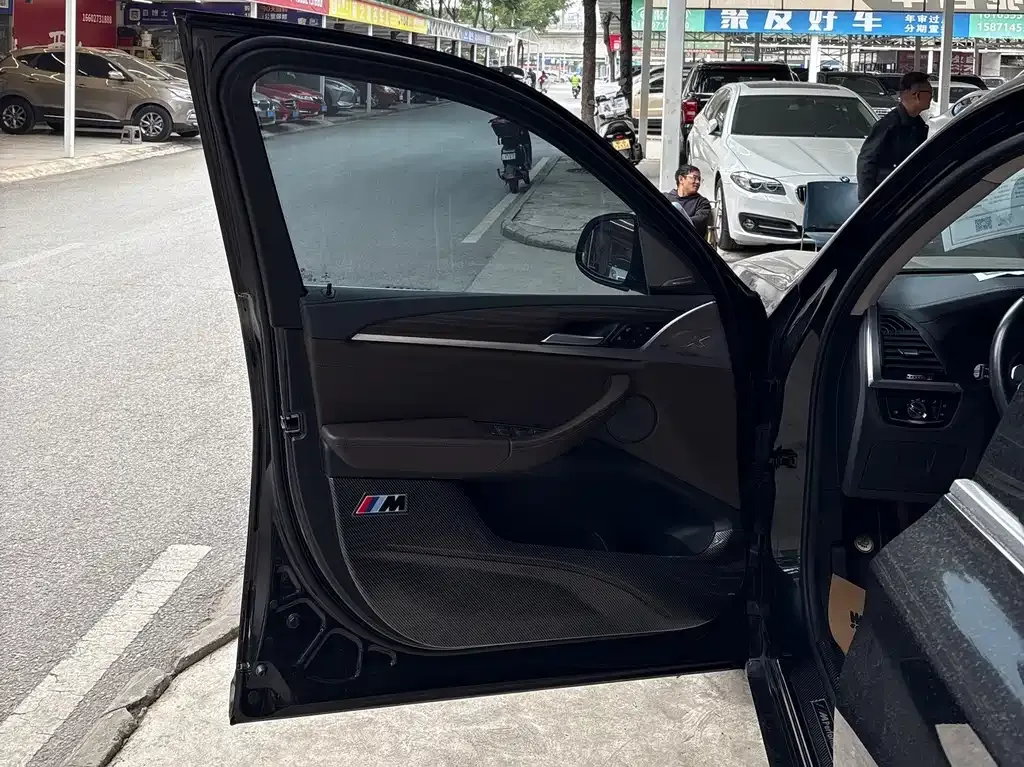 BMW X3 2021 из CN, фото 8