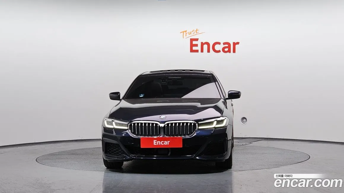 BMW 5-Series 2021 из KR, фото 3
