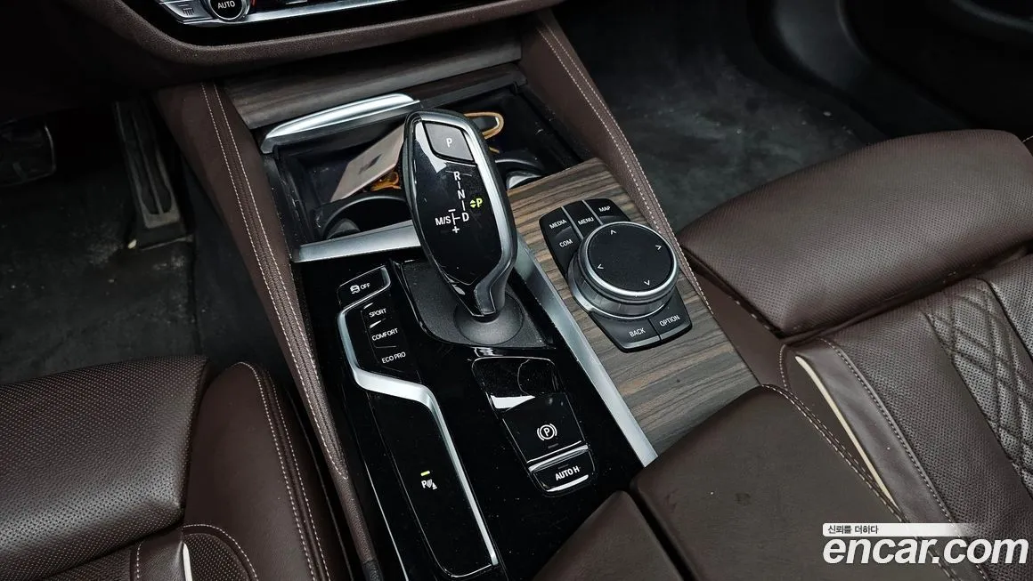 BMW 5-Series 2021 из KR, фото 9