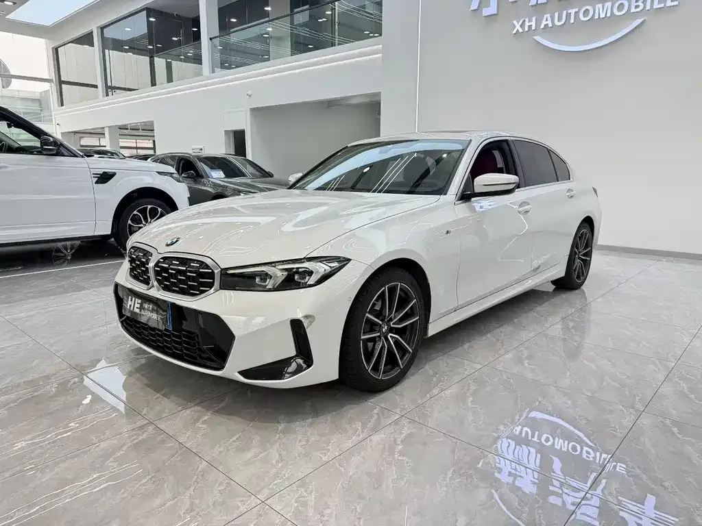 BMW 3 Series 2023 из CN, фото 1