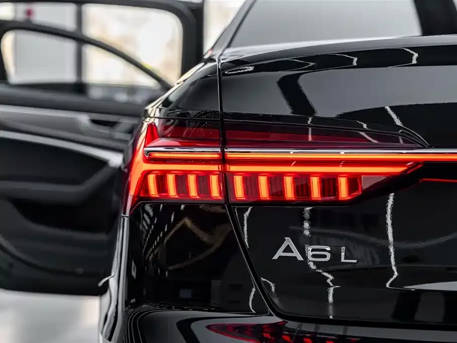 Audi A6L 2024 из CN, фото 10