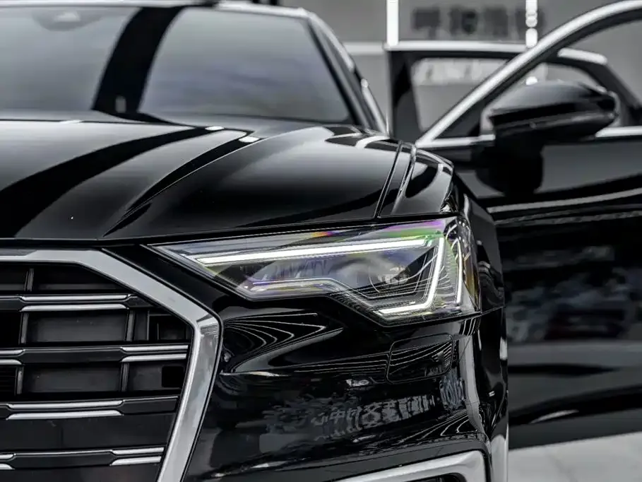 Audi A6L 2024 из CN, фото 8