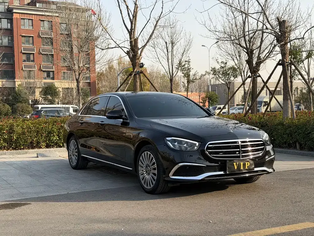 Mercedes-Benz E-Class 2023 из CN, фото 2