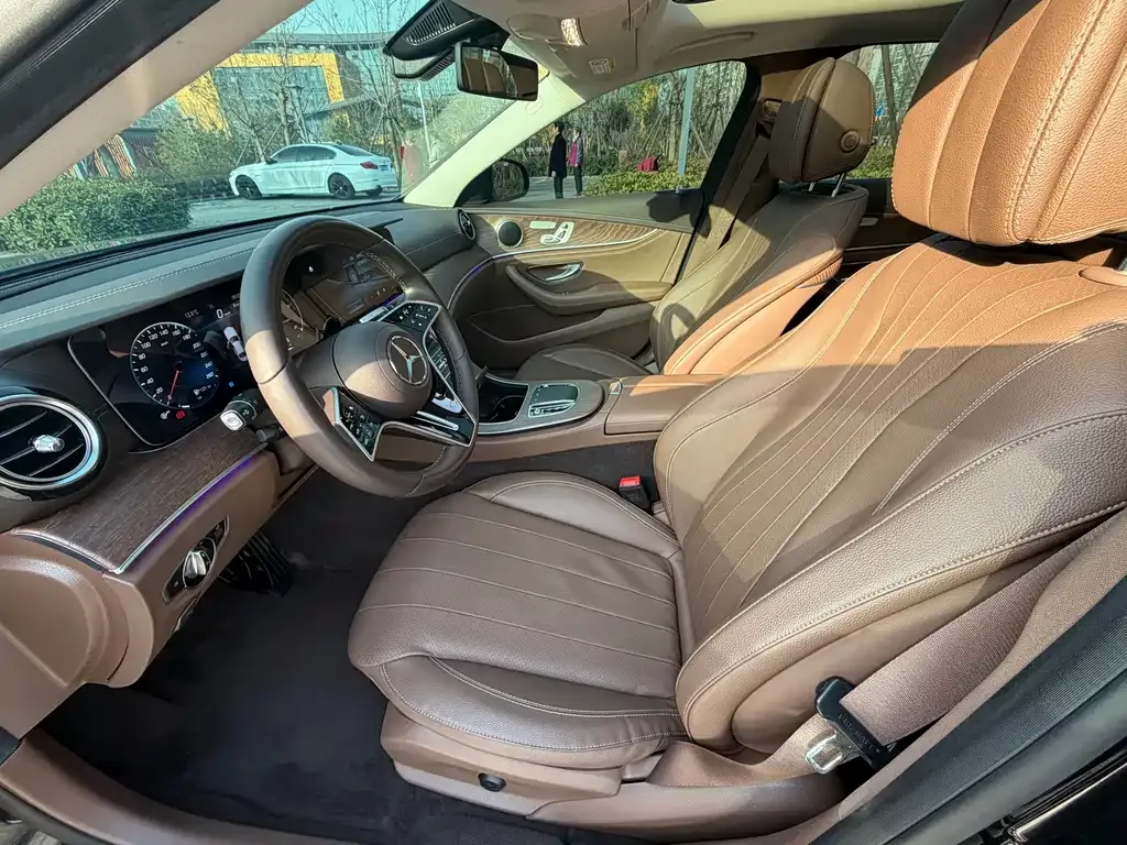 Mercedes-Benz E-Class 2023 из CN, фото 7