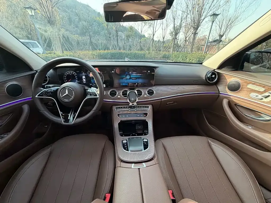 Mercedes-Benz E-Class 2023 из CN, фото 9