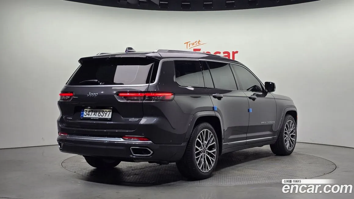 Jeep Cherokee — фото 2