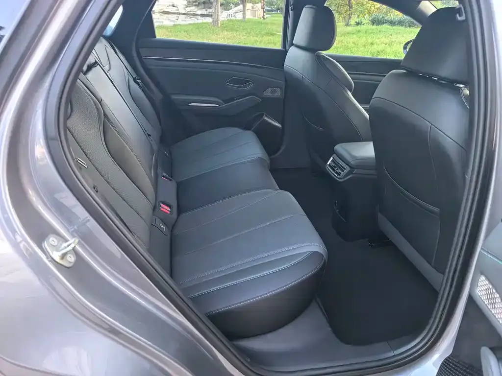 BYD Qin L 2025 из CN, фото 9