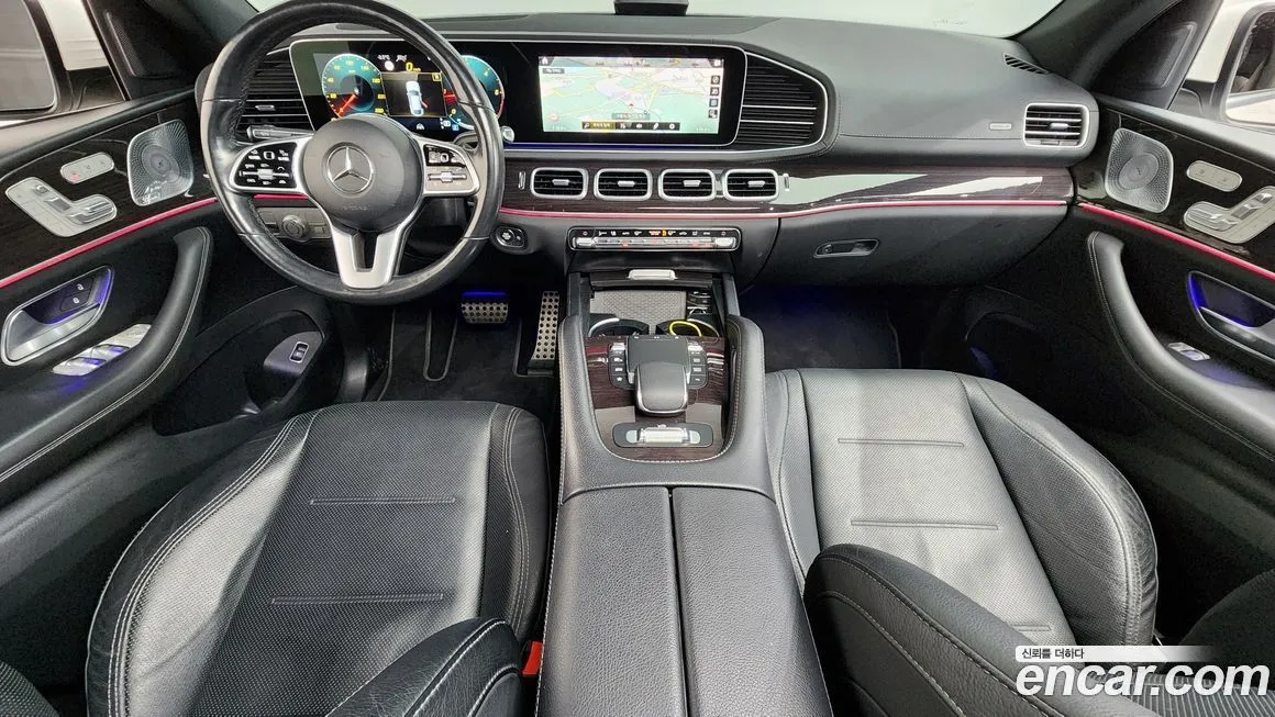 Mercedes-Benz GLE-Class — фото 7