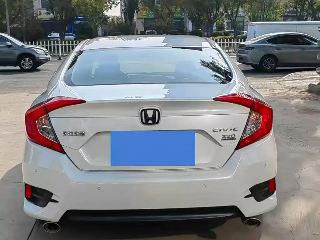 Honda Civic 2021 из CN, фото 8