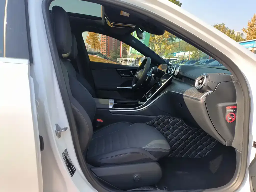 Mercedes-Benz C-Class 2023 из CN, фото 5