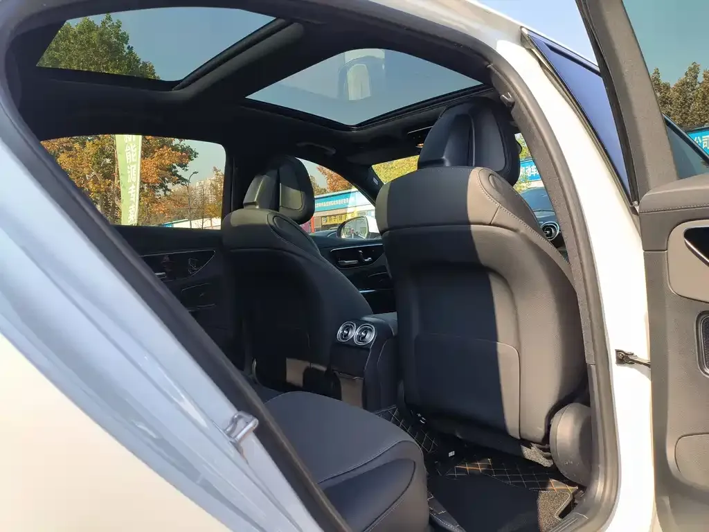 Mercedes-Benz C-Class 2023 из CN, фото 7