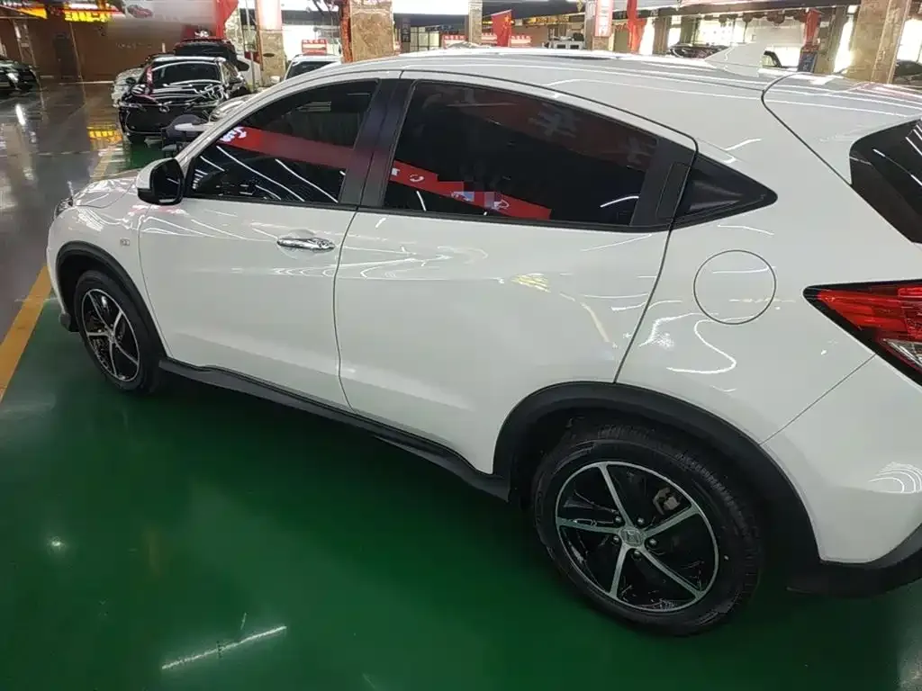 Honda Vezel 2021 из CN, фото 5