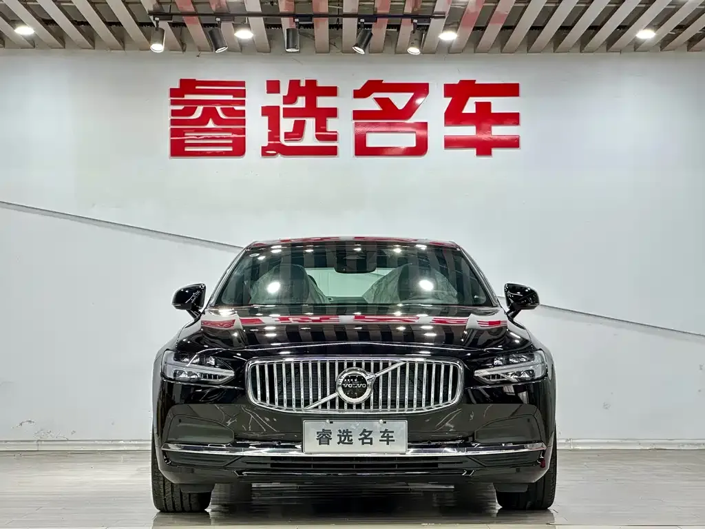 Volvo S90 2024 из CN, фото 3