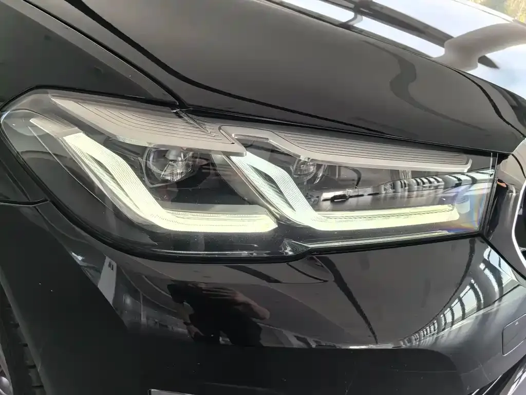 BMW 5 Series 2021 из CN, фото 3