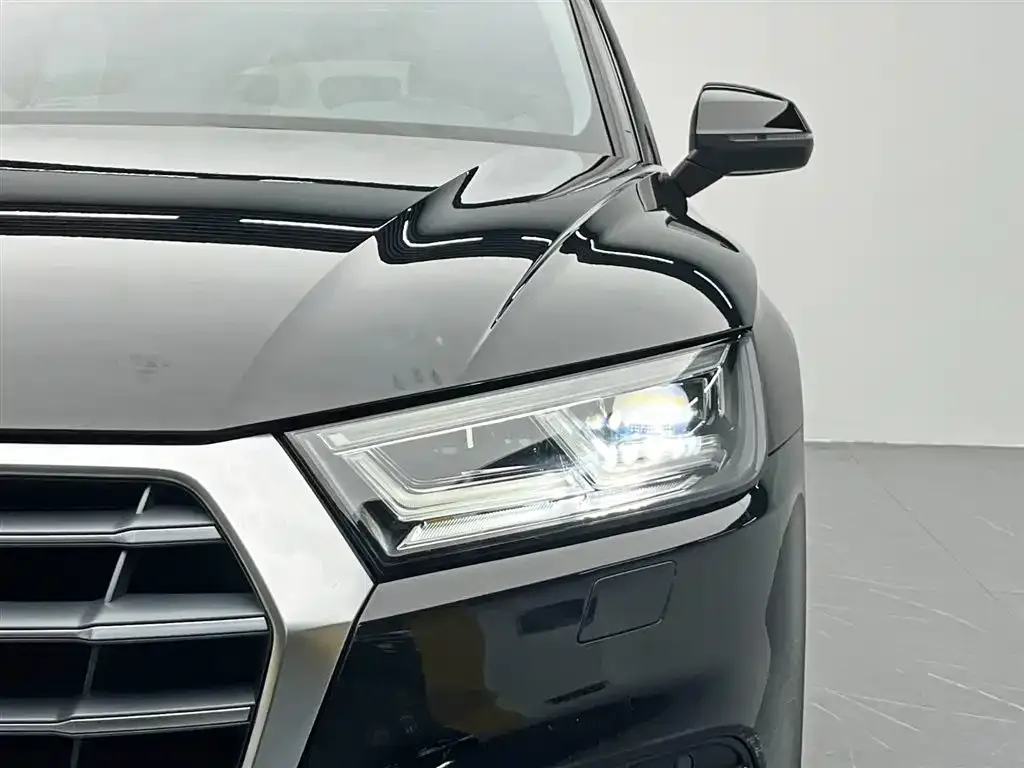 Audi Q5L 2021 из CN, фото 9