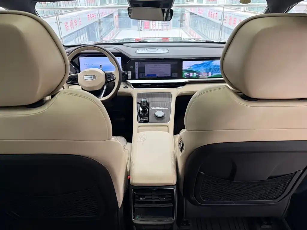 Geely Xingyue L 2025 из CN, фото 9