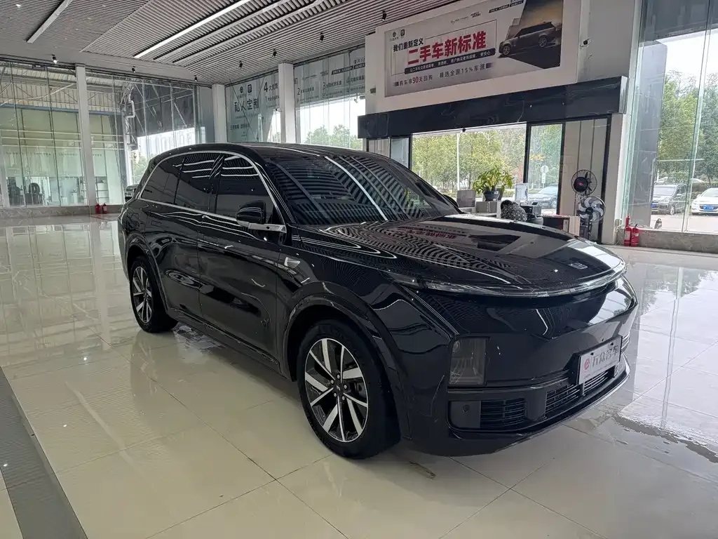 Li Auto L8 2023 из CN, фото 3