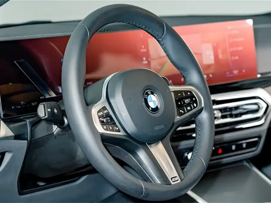 BMW 3 Series 2024 из CN, фото 10