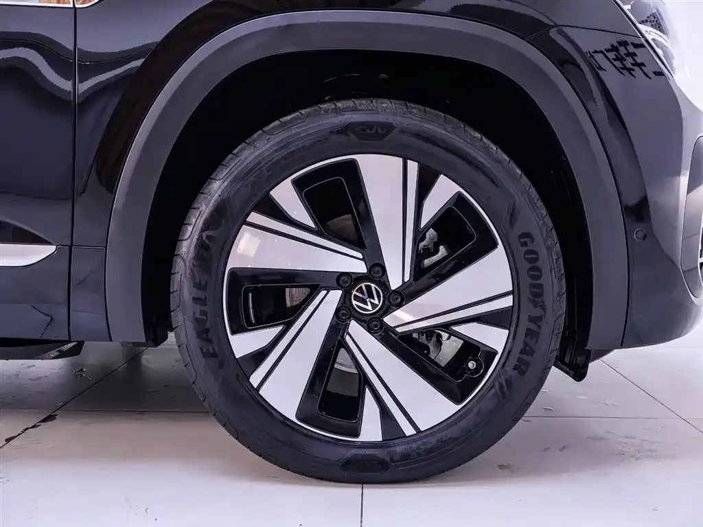 Volkswagen Teramont 2024 из CN, фото 6