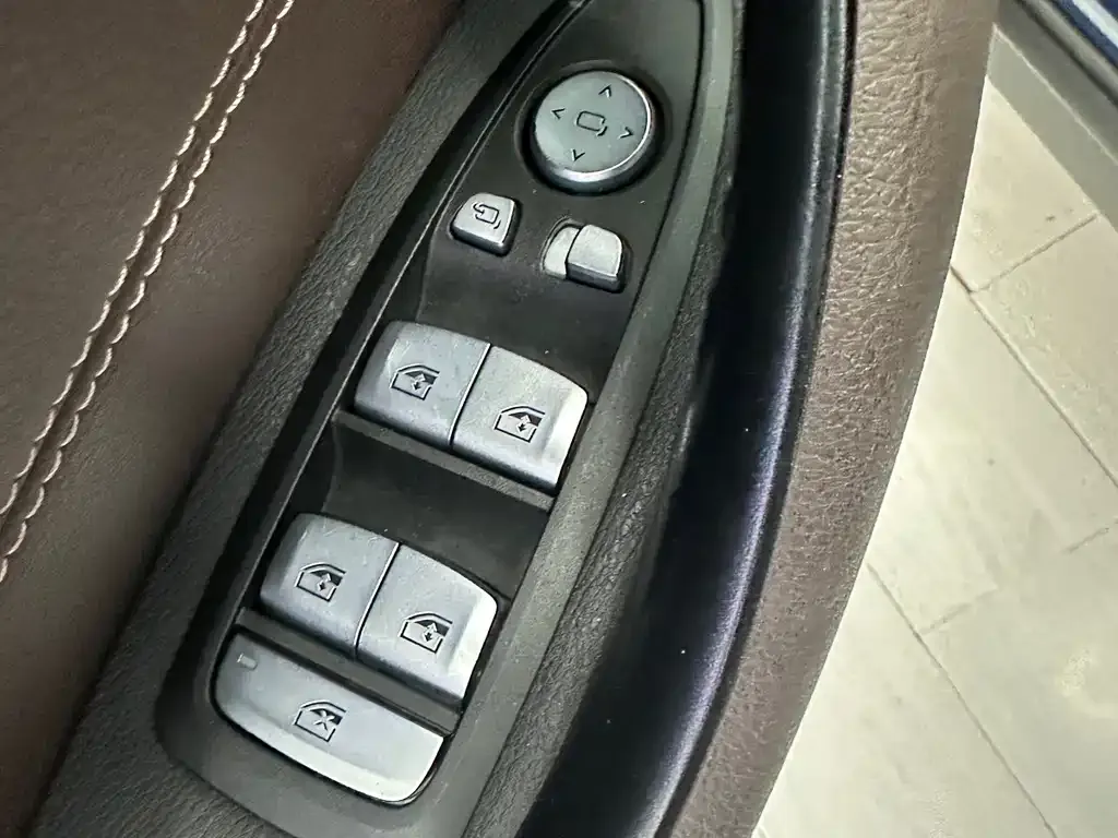 BMW X1 2021 из CN, фото 10