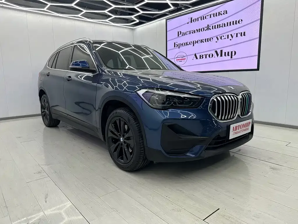 BMW X1 2021 из CN, фото 3