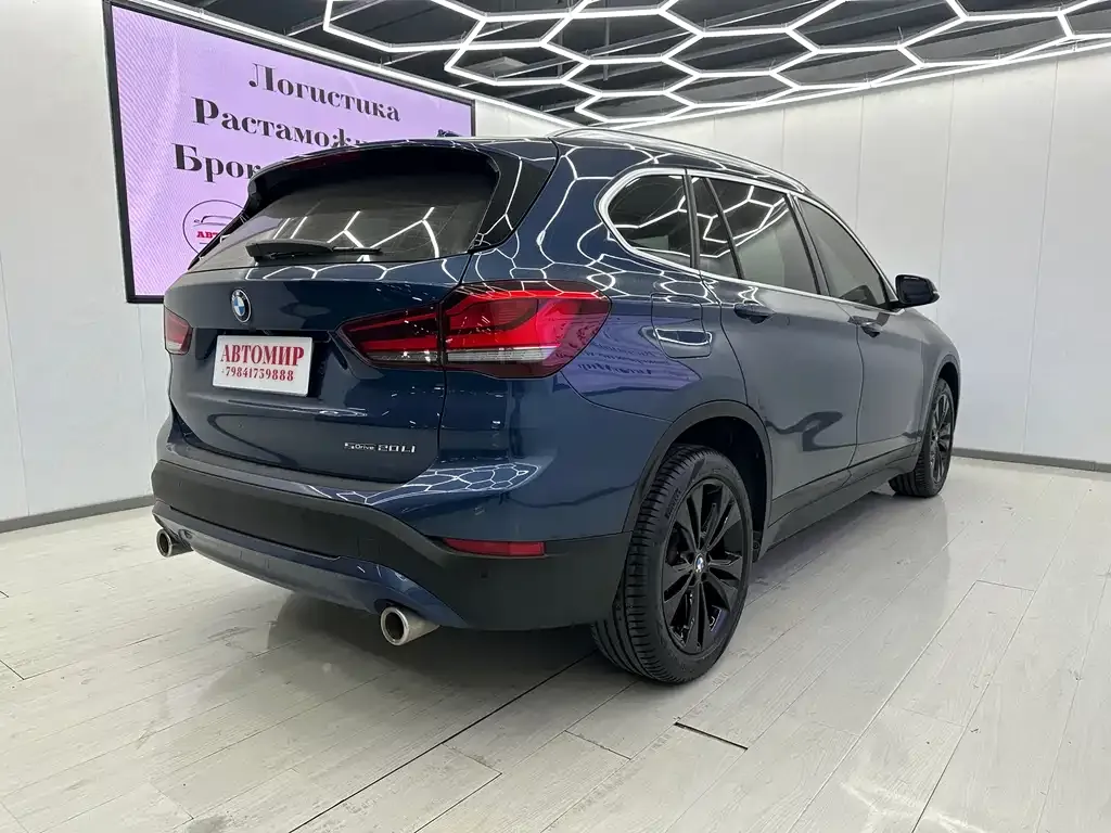 BMW X1 2021 из CN, фото 9