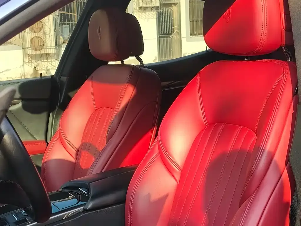 Maserati Ghibli — фото 7