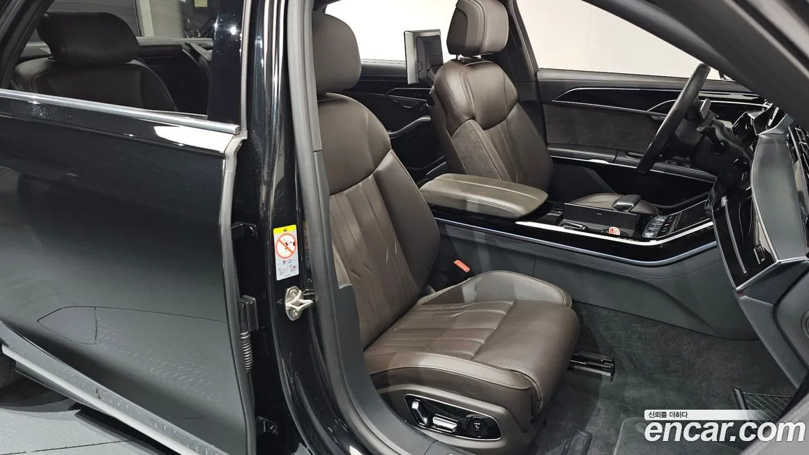 Audi A8 2021 из KR, фото 10