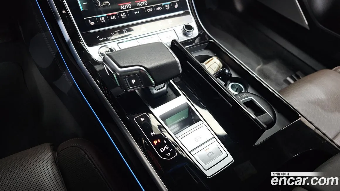 Audi A8 2021 из KR, фото 9