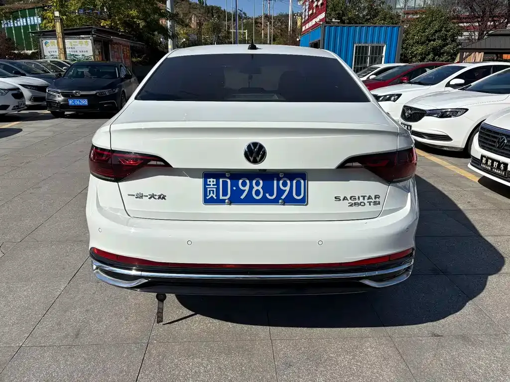 Volkswagen Sagitar 2022 из CN, фото 5
