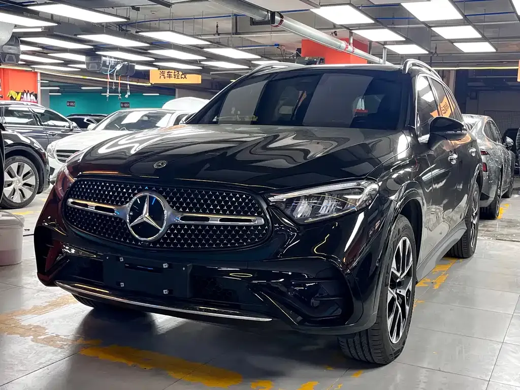 Mercedes-Benz GLC — фото 1