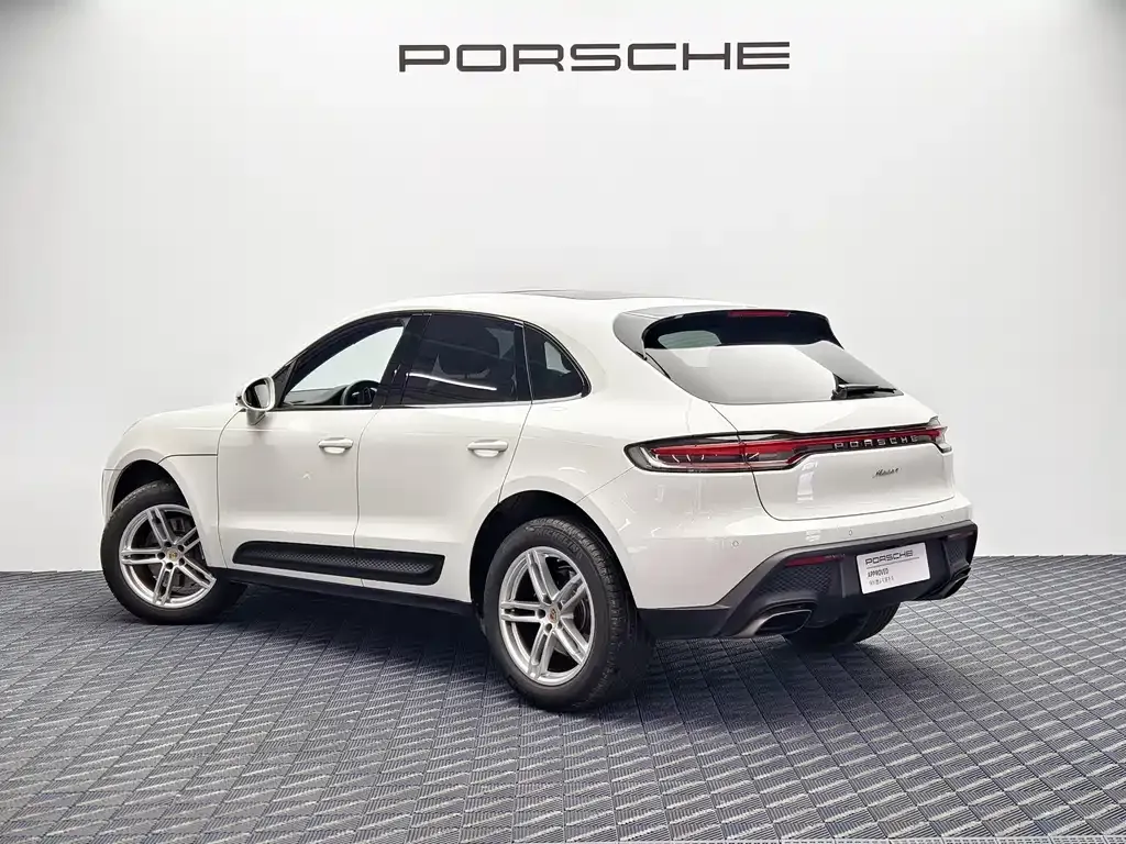 Porsche Macan — фото 5