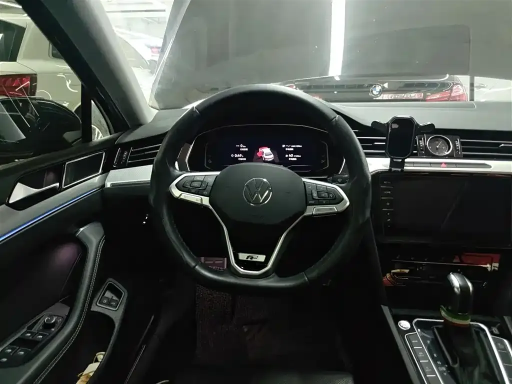 Volkswagen Magotan GTE PHEV 2023 из CN, фото 3