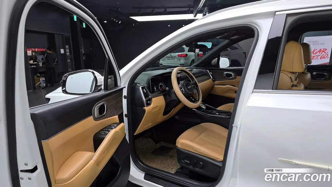Kia Sorento — фото 10