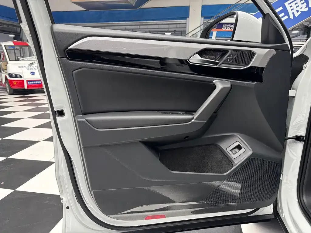 Volkswagen Tayron 2022 из CN, фото 5