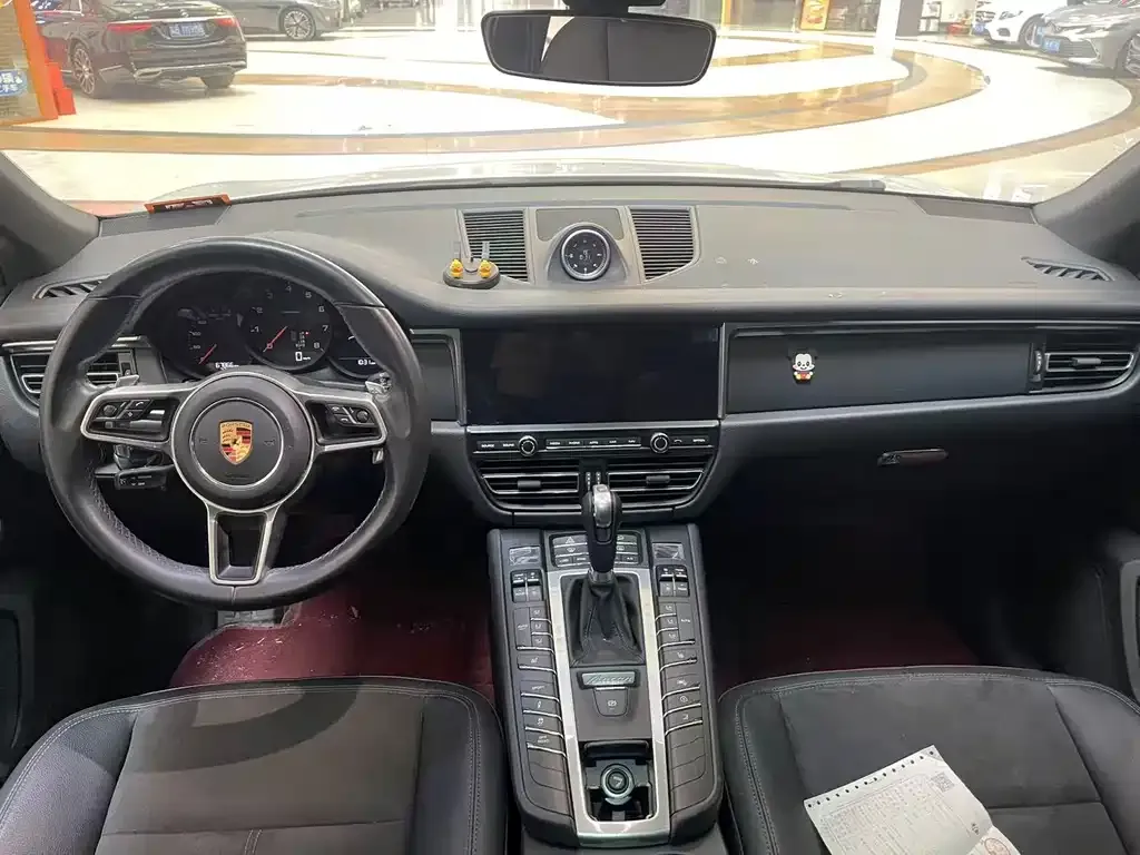 Porsche Macan 2021 из CN, фото 9