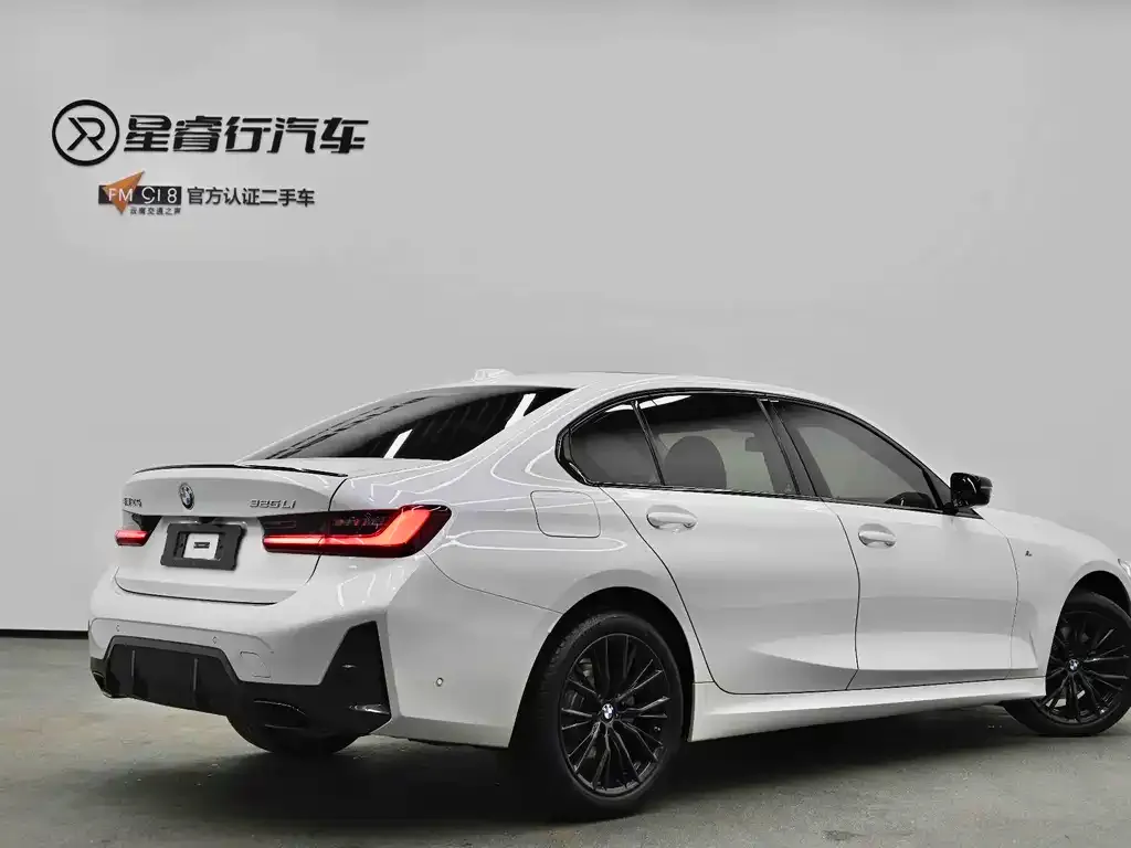 BMW 3 Series 2024 из CN, фото 8