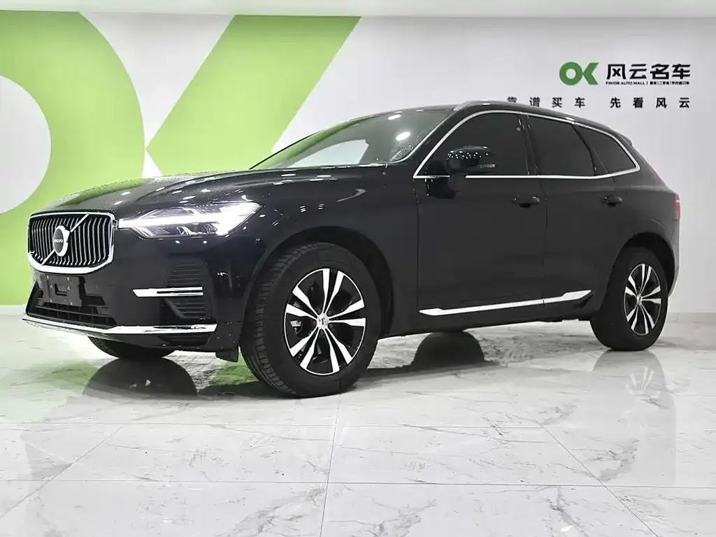 Volvo XC60 2022 из CN, фото 1