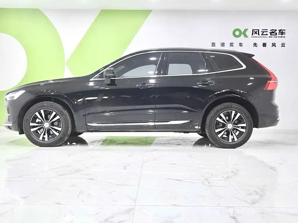 Volvo XC60 2022 из CN, фото 4