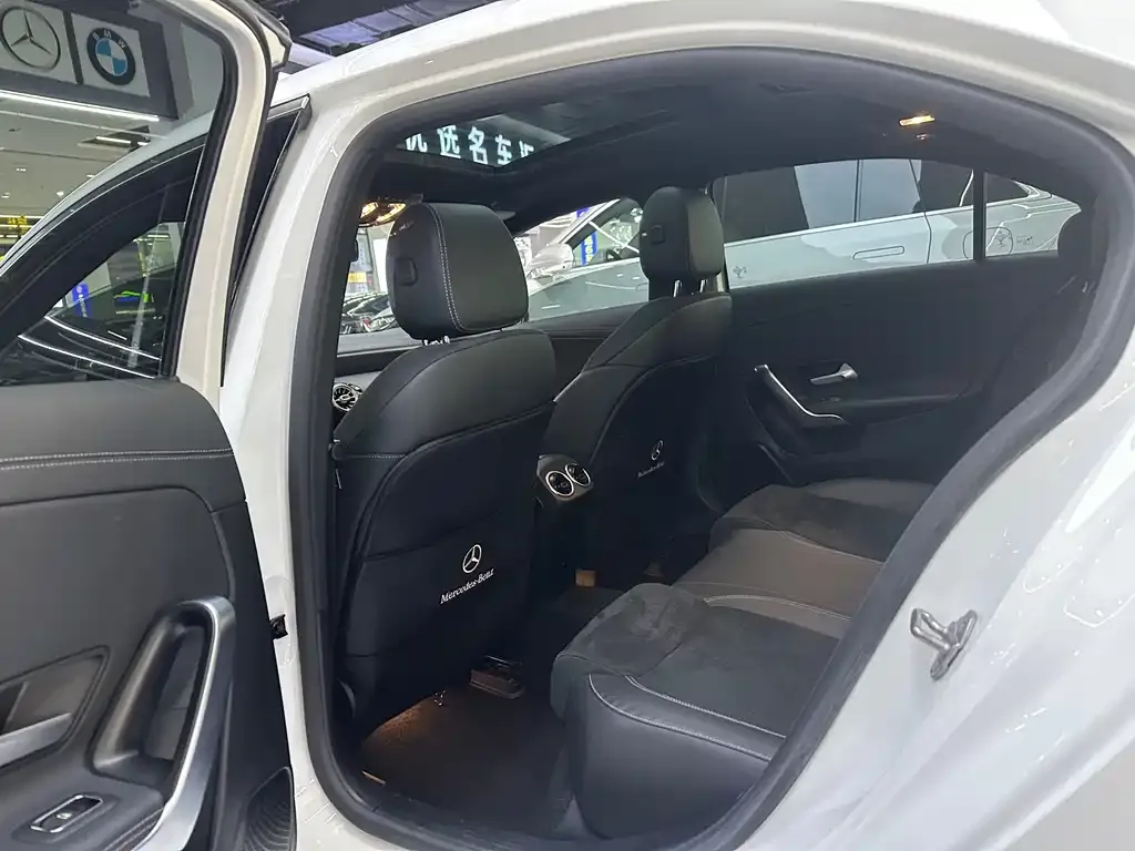 Mercedes-Benz A-Class 2021 из CN, фото 10