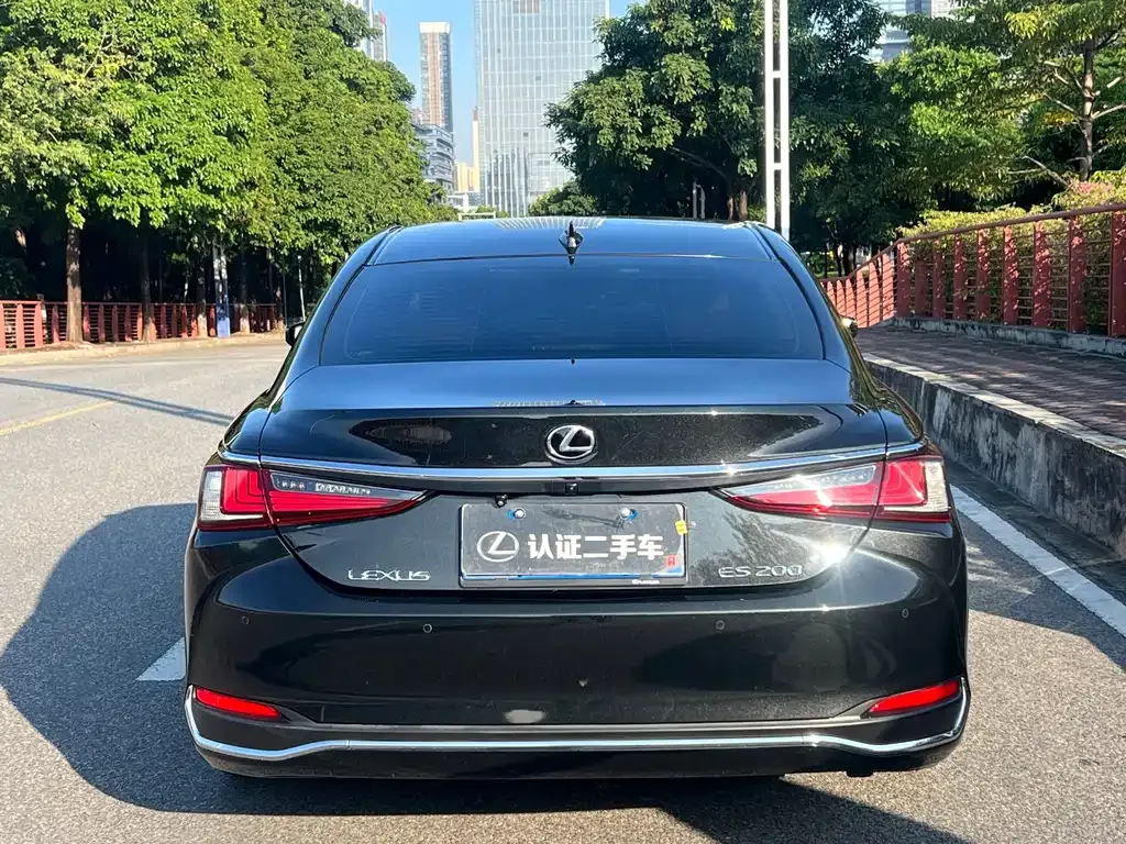 Lexus ES 2022 из CN, фото 6