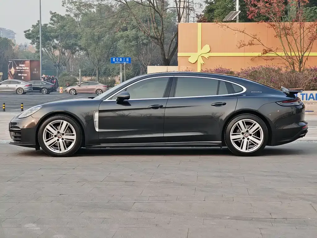 Porsche Panamera 2022 из CN, фото 3